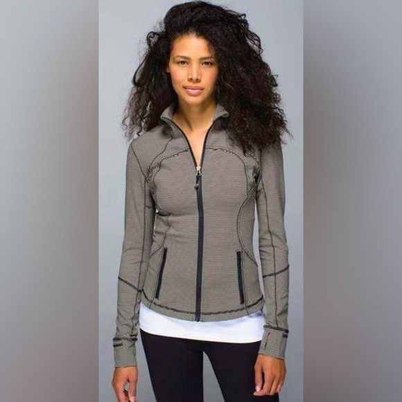 Lululemon RARE Forme jacket in tonka stripe - Picture 1 of 16